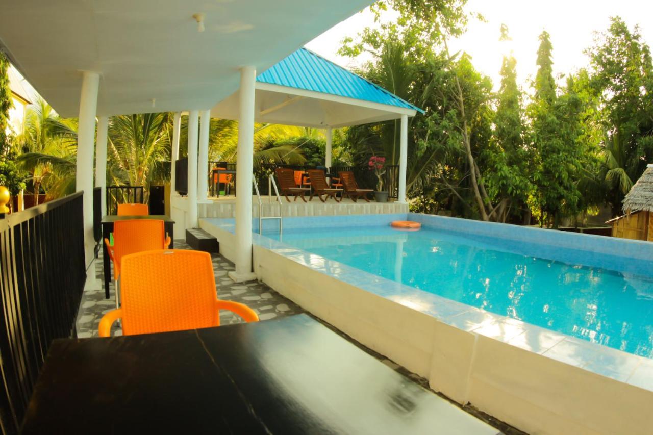 Fx72 Beach Resort Maumere Kültér fotó