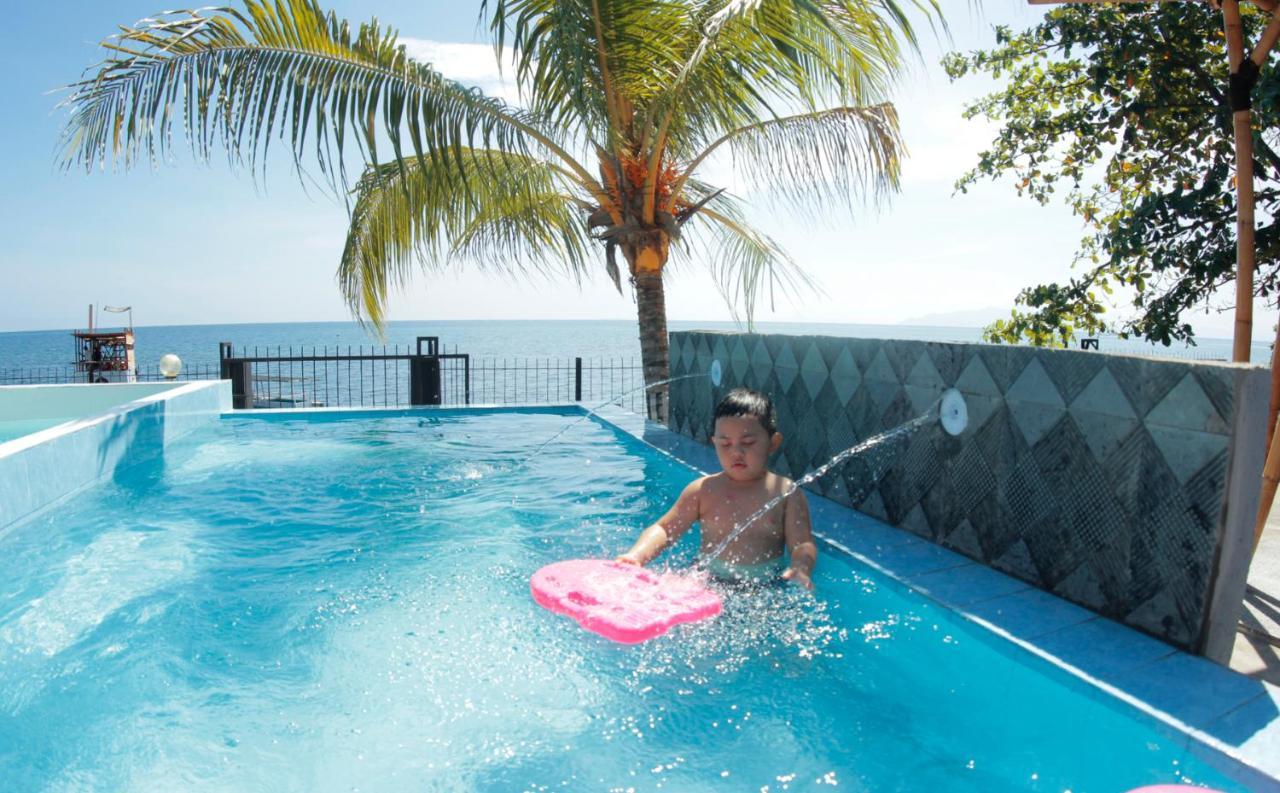 Fx72 Beach Resort Maumere Kültér fotó